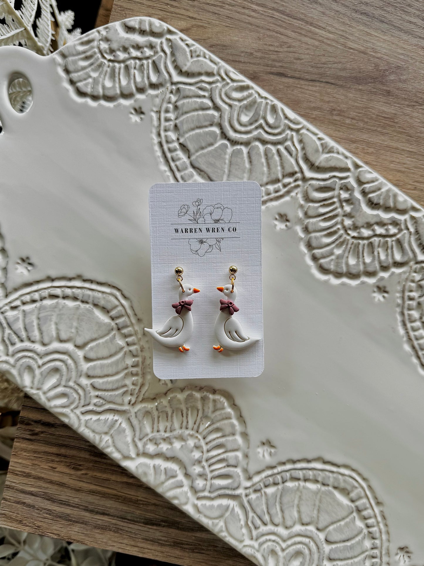 Mini geese dangles - pink bow