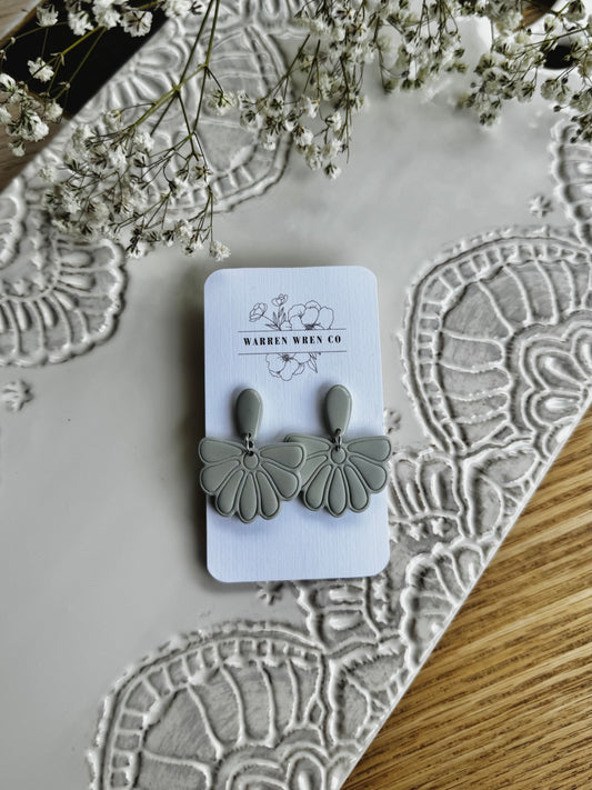 Green flower dangle
